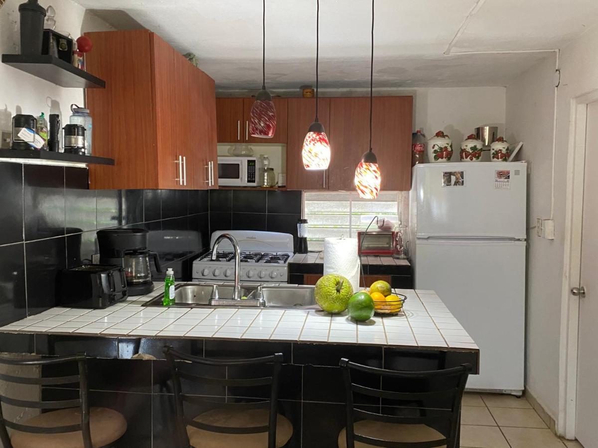 Gavidias Guest House San Lorenzo Dış mekan fotoğraf
